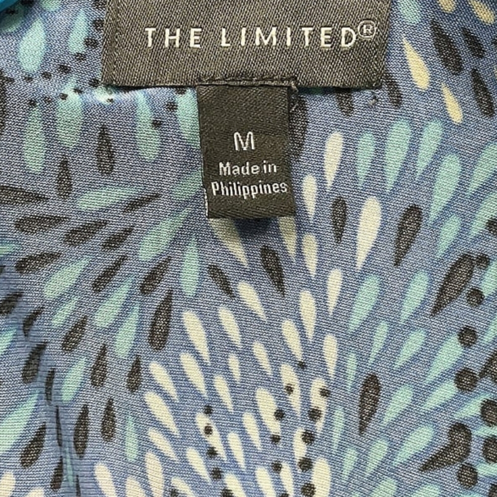 The Limited Patterned Top - Picture 3 of 3